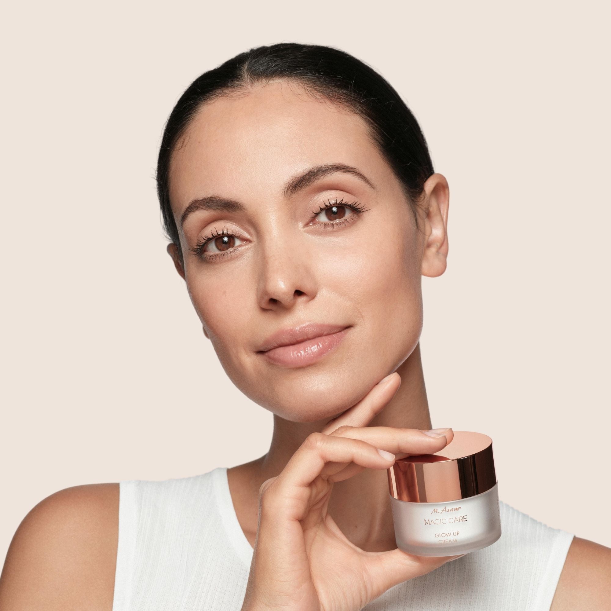 Magic Care Glow up cream